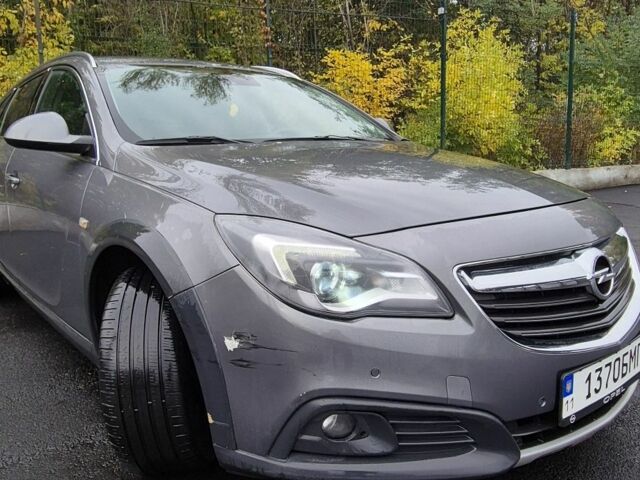 Серый Опель Инсигния, объемом двигателя 2 л и пробегом 329 тыс. км за 9000 $, фото 6 на Automoto.ua