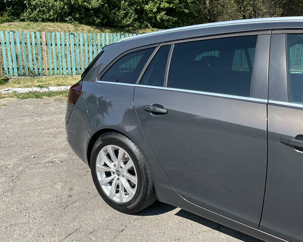 Сірий Опель Інсігнія, об'ємом двигуна 1.96 л та пробігом 297 тис. км за 11000 $, фото 25 на Automoto.ua