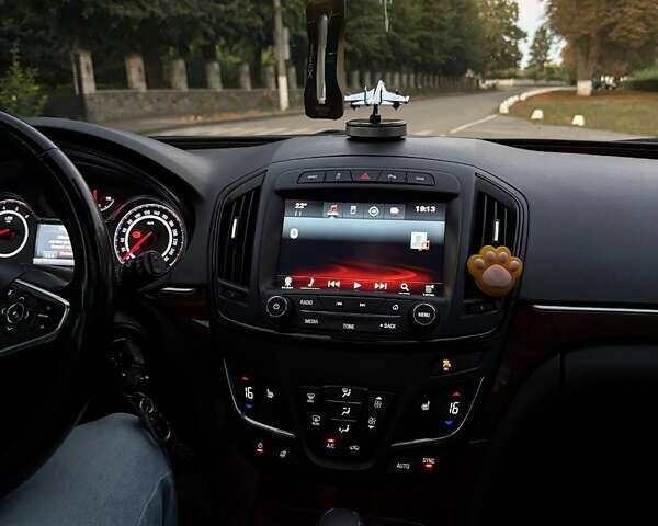 Серый Опель Инсигния, объемом двигателя 2 л и пробегом 273 тыс. км за 12700 $, фото 15 на Automoto.ua