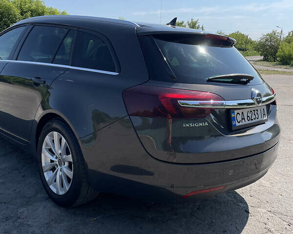 Сірий Опель Інсігнія, об'ємом двигуна 1.96 л та пробігом 297 тис. км за 11000 $, фото 43 на Automoto.ua