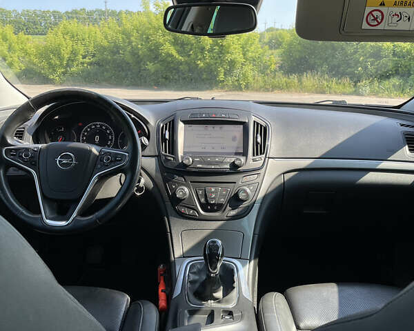 Сірий Опель Інсігнія, об'ємом двигуна 1.96 л та пробігом 297 тис. км за 11000 $, фото 128 на Automoto.ua