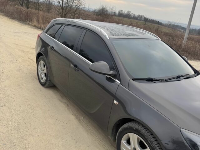 Сірий Опель Інсігнія, об'ємом двигуна 2 л та пробігом 240 тис. км за 9000 $, фото 13 на Automoto.ua