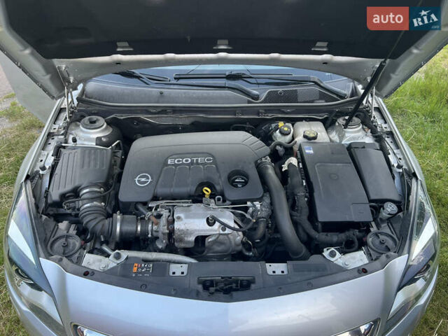 Серый Опель Инсигния, объемом двигателя 1.6 л и пробегом 233 тыс. км за 10500 $, фото 11 на Automoto.ua