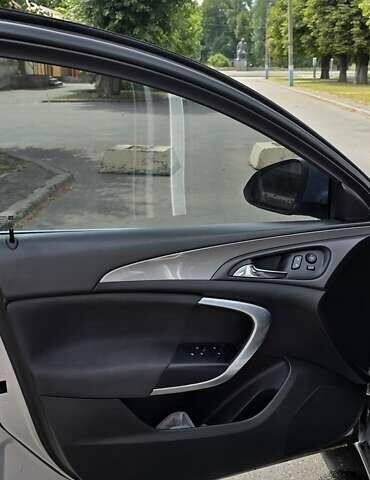 Сірий Опель Інсігнія, об'ємом двигуна 1.96 л та пробігом 249 тис. км за 13100 $, фото 13 на Automoto.ua