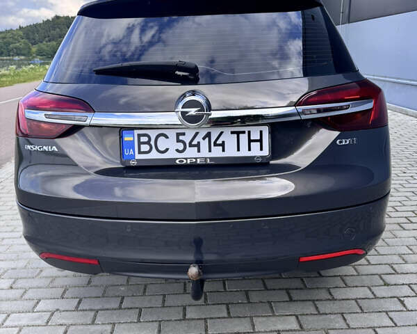 Сірий Опель Інсігнія, об'ємом двигуна 1.96 л та пробігом 251 тис. км за 8800 $, фото 3 на Automoto.ua