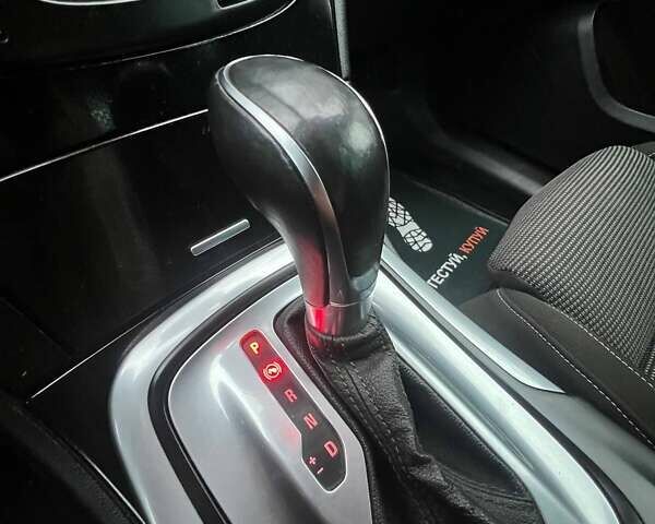 Серый Опель Инсигния, объемом двигателя 2 л и пробегом 258 тыс. км за 11700 $, фото 23 на Automoto.ua