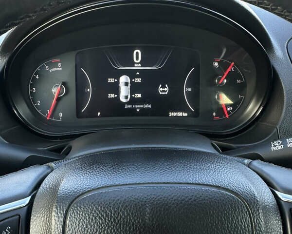 Сірий Опель Інсігнія, об'ємом двигуна 1.6 л та пробігом 249 тис. км за 9800 $, фото 21 на Automoto.ua