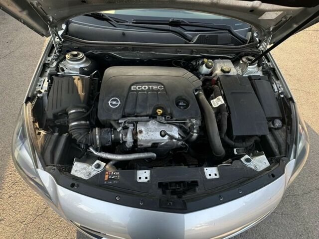 Серый Опель Инсигния, объемом двигателя 1.6 л и пробегом 224 тыс. км за 9800 $, фото 2 на Automoto.ua