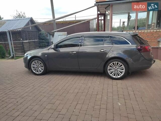 Серый Опель Инсигния, объемом двигателя 1.6 л и пробегом 266 тыс. км за 10000 $, фото 5 на Automoto.ua