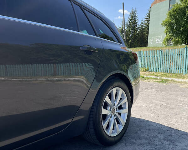 Сірий Опель Інсігнія, об'ємом двигуна 1.96 л та пробігом 297 тис. км за 11000 $, фото 46 на Automoto.ua