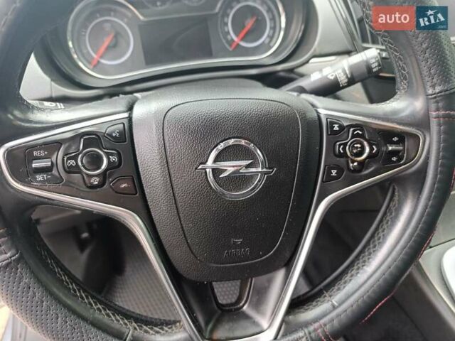 Серый Опель Инсигния, объемом двигателя 2 л и пробегом 259 тыс. км за 9799 $, фото 44 на Automoto.ua
