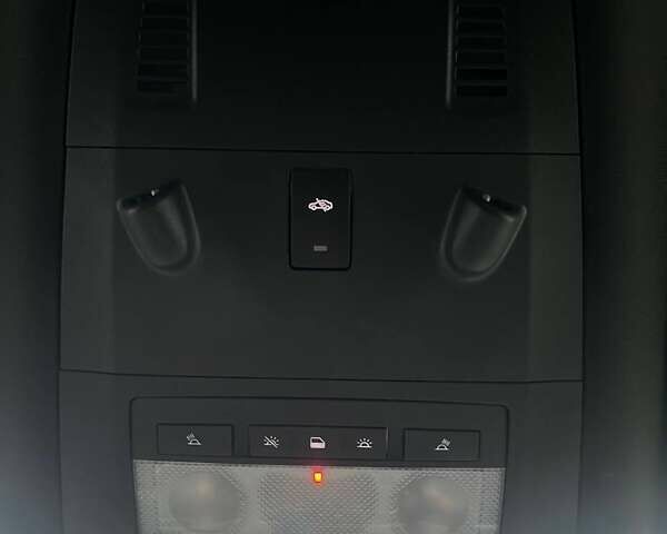 Серый Опель Инсигния, объемом двигателя 2 л и пробегом 258 тыс. км за 11700 $, фото 28 на Automoto.ua