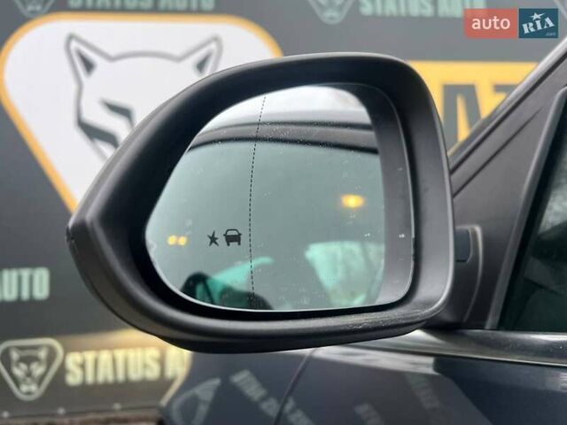 Серый Опель Инсигния, объемом двигателя 2 л и пробегом 258 тыс. км за 11700 $, фото 6 на Automoto.ua