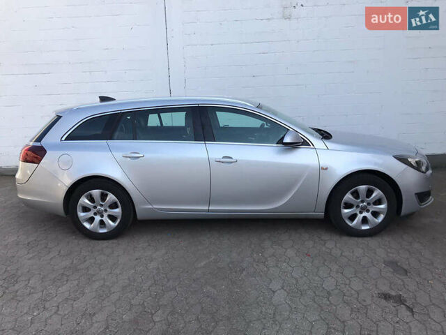 Серый Опель Инсигния, объемом двигателя 1.6 л и пробегом 233 тыс. км за 10500 $, фото 6 на Automoto.ua