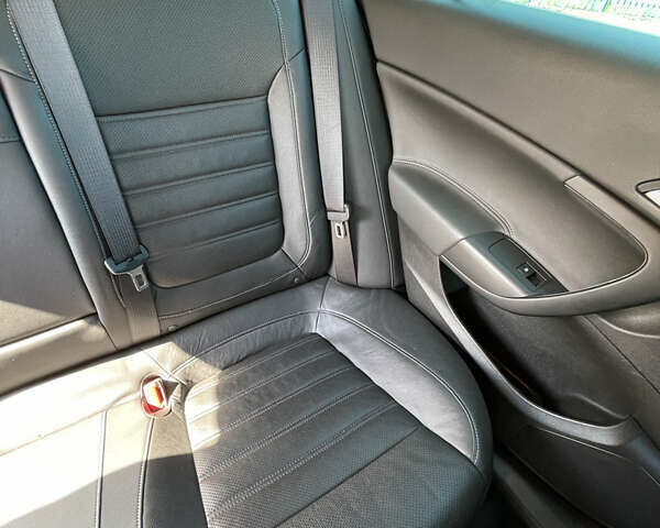 Сірий Опель Інсігнія, об'ємом двигуна 1.96 л та пробігом 297 тис. км за 11000 $, фото 141 на Automoto.ua