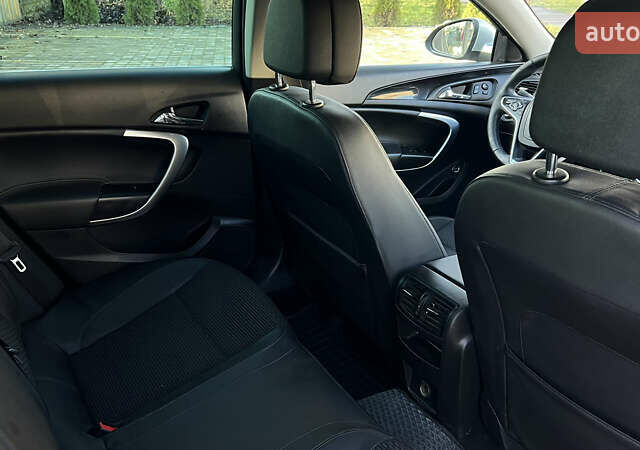 Серый Опель Инсигния, объемом двигателя 1.6 л и пробегом 249 тыс. км за 9500 $, фото 30 на Automoto.ua