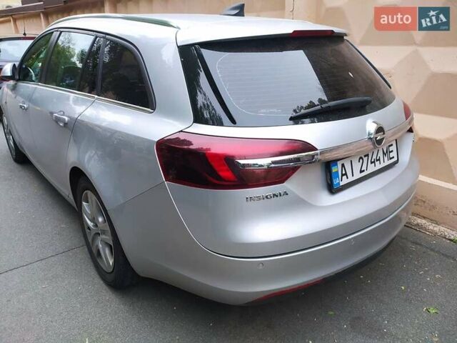 Сірий Опель Інсігнія, об'ємом двигуна 1.6 л та пробігом 226 тис. км за 12000 $, фото 2 на Automoto.ua