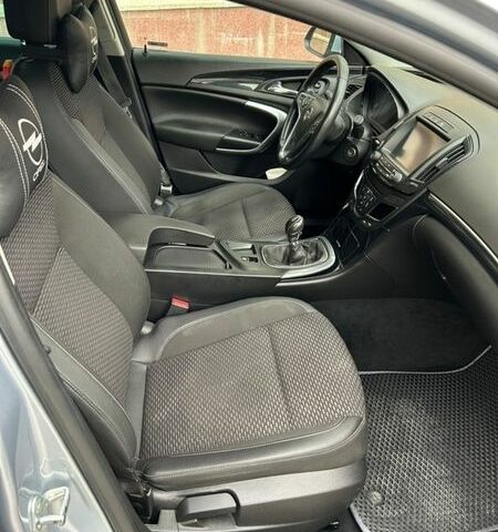 Серый Опель Инсигния, объемом двигателя 1.96 л и пробегом 215 тыс. км за 11200 $, фото 11 на Automoto.ua