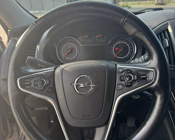 Сірий Опель Інсігнія, об'ємом двигуна 1.6 л та пробігом 185 тис. км за 8200 $, фото 19 на Automoto.ua