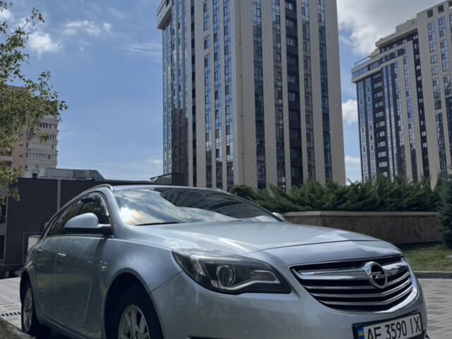Сірий Опель Інсігнія, об'ємом двигуна 1.96 л та пробігом 350 тис. км за 8750 $, фото 8 на Automoto.ua