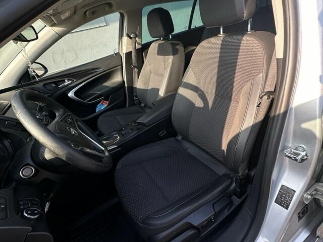 Серый Опель Инсигния, объемом двигателя 1.6 л и пробегом 224 тыс. км за 9800 $, фото 5 на Automoto.ua