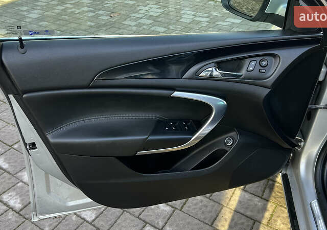 Серый Опель Инсигния, объемом двигателя 1.6 л и пробегом 249 тыс. км за 9500 $, фото 23 на Automoto.ua