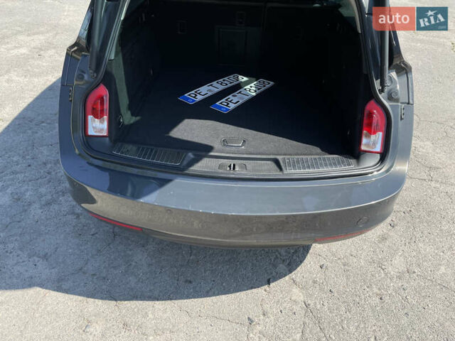 Сірий Опель Інсігнія, об'ємом двигуна 1.96 л та пробігом 297 тис. км за 11000 $, фото 63 на Automoto.ua