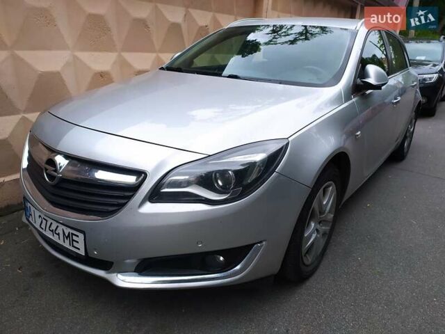 Сірий Опель Інсігнія, об'ємом двигуна 1.6 л та пробігом 226 тис. км за 12000 $, фото 1 на Automoto.ua