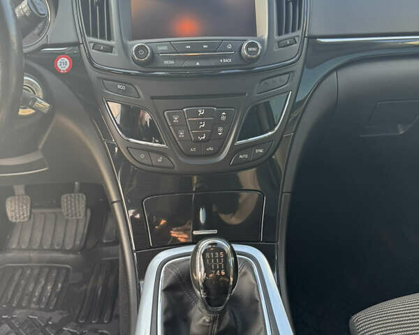 Сірий Опель Інсігнія, об'ємом двигуна 1.6 л та пробігом 185 тис. км за 8200 $, фото 18 на Automoto.ua