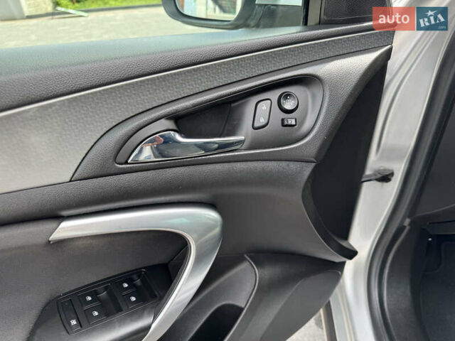 Серый Опель Инсигния, объемом двигателя 1.96 л и пробегом 231 тыс. км за 9999 $, фото 29 на Automoto.ua