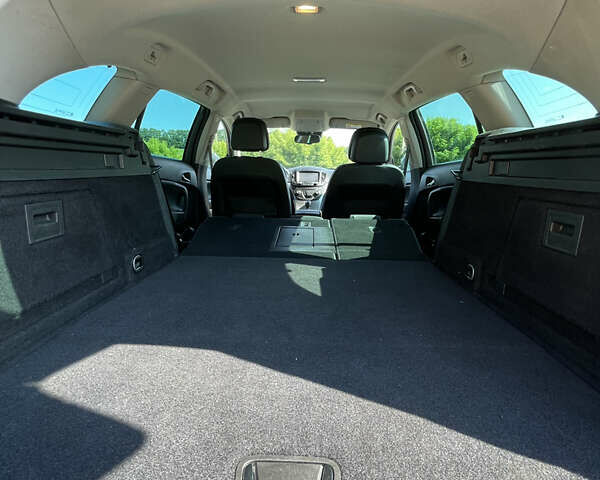 Сірий Опель Інсігнія, об'ємом двигуна 1.96 л та пробігом 297 тис. км за 11000 $, фото 143 на Automoto.ua