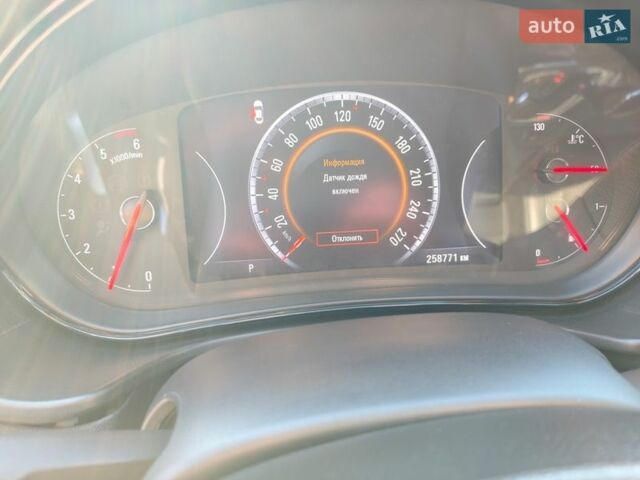 Сірий Опель Інсігнія, об'ємом двигуна 1.96 л та пробігом 258 тис. км за 10500 $, фото 9 на Automoto.ua