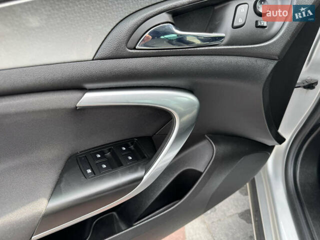 Серый Опель Инсигния, объемом двигателя 1.96 л и пробегом 231 тыс. км за 9999 $, фото 28 на Automoto.ua