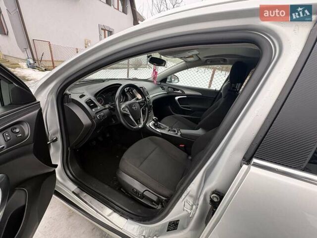 Сірий Опель Інсігнія, об'ємом двигуна 1.96 л та пробігом 257 тис. км за 6850 $, фото 8 на Automoto.ua