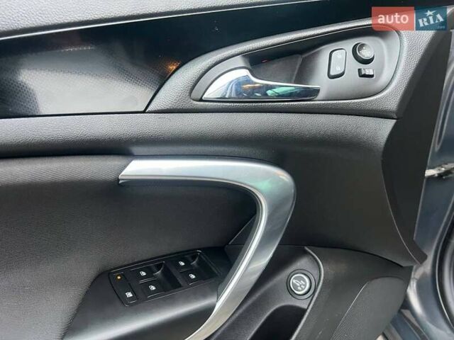 Серый Опель Инсигния, объемом двигателя 2 л и пробегом 258 тыс. км за 11700 $, фото 13 на Automoto.ua