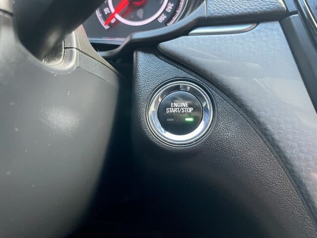 Серый Опель Инсигния, объемом двигателя 1.6 л и пробегом 238 тыс. км за 9700 $, фото 10 на Automoto.ua