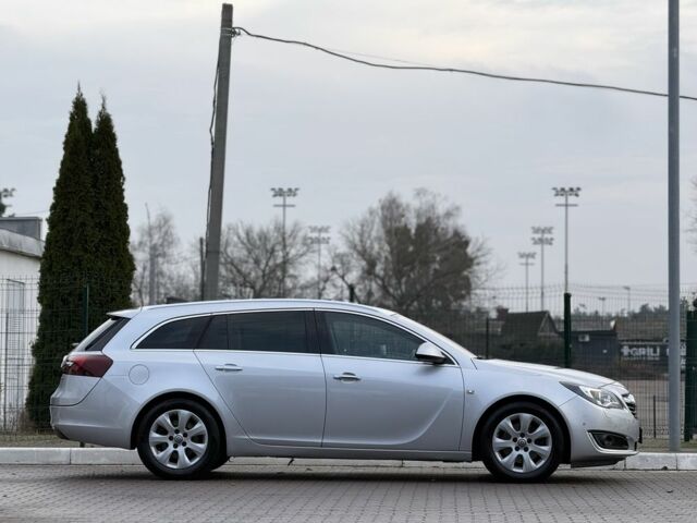 Серый Опель Инсигния, объемом двигателя 2 л и пробегом 212 тыс. км за 10650 $, фото 4 на Automoto.ua