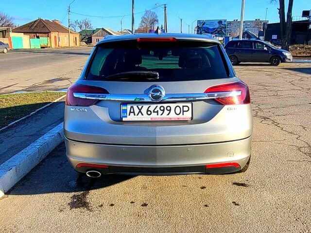 Серый Опель Инсигния, объемом двигателя 2 л и пробегом 294 тыс. км за 10500 $, фото 2 на Automoto.ua