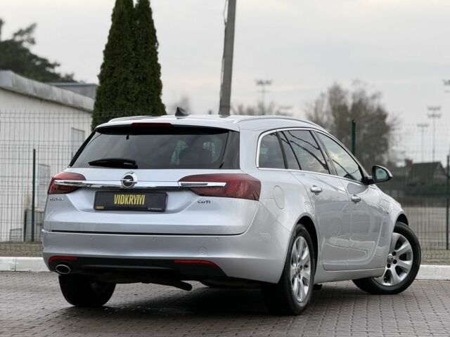 Серый Опель Инсигния, объемом двигателя 2 л и пробегом 212 тыс. км за 10650 $, фото 8 на Automoto.ua