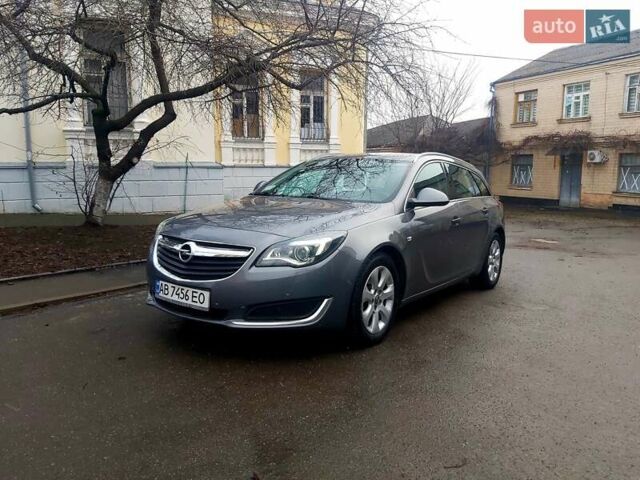 Серый Опель Инсигния, объемом двигателя 1.96 л и пробегом 191 тыс. км за 12600 $, фото 1 на Automoto.ua