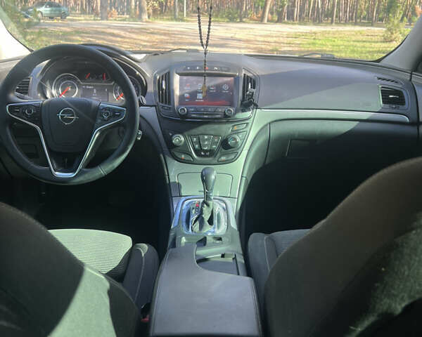 Серый Опель Инсигния, объемом двигателя 1.6 л и пробегом 224 тыс. км за 11500 $, фото 8 на Automoto.ua