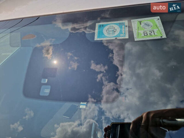 Серый Опель Инсигния, объемом двигателя 2 л и пробегом 208 тыс. км за 12900 $, фото 8 на Automoto.ua