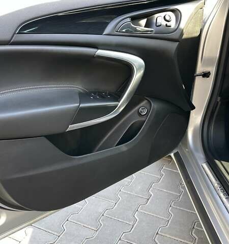 Сірий Опель Інсігнія, об'ємом двигуна 1.6 л та пробігом 198 тис. км за 11250 $, фото 15 на Automoto.ua