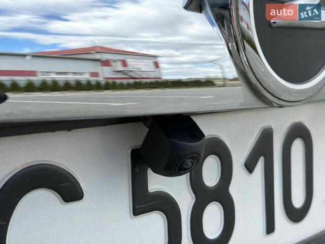 Сірий Опель Інсігнія, об'ємом двигуна 1.6 л та пробігом 305 тис. км за 8200 $, фото 19 на Automoto.ua