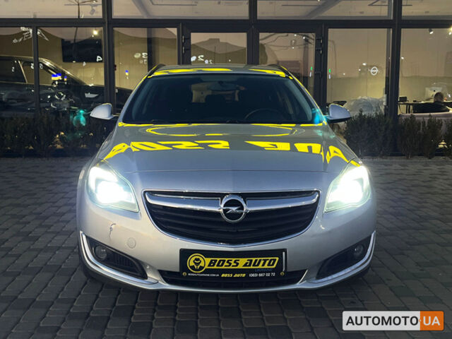 Сірий Опель Інсігнія, об'ємом двигуна 1.6 л та пробігом 208 тис. км за 9800 $, фото 1 на Automoto.ua