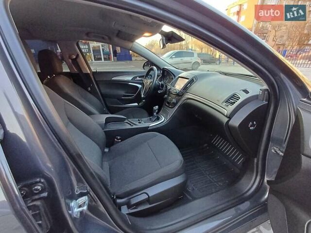 Серый Опель Инсигния, объемом двигателя 1.6 л и пробегом 265 тыс. км за 10500 $, фото 10 на Automoto.ua