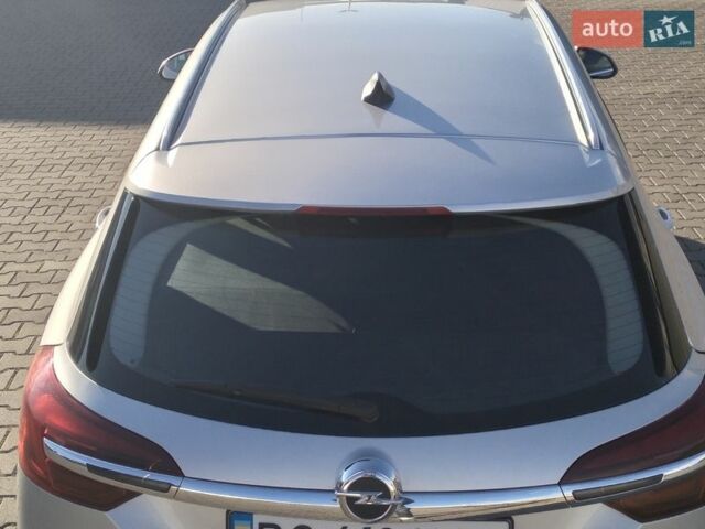 Серый Опель Инсигния, объемом двигателя 1.96 л и пробегом 252 тыс. км за 10700 $, фото 3 на Automoto.ua