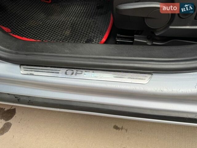 Сірий Опель Інсігнія, об'ємом двигуна 1.96 л та пробігом 179 тис. км за 12800 $, фото 12 на Automoto.ua