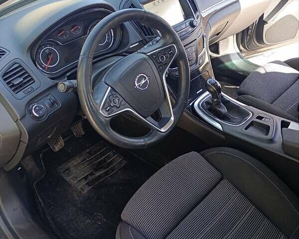 Сірий Опель Інсігнія, об'ємом двигуна 1.6 л та пробігом 183 тис. км за 11500 $, фото 2 на Automoto.ua