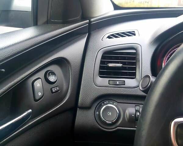 Серый Опель Инсигния, объемом двигателя 1.96 л и пробегом 191 тыс. км за 12600 $, фото 17 на Automoto.ua